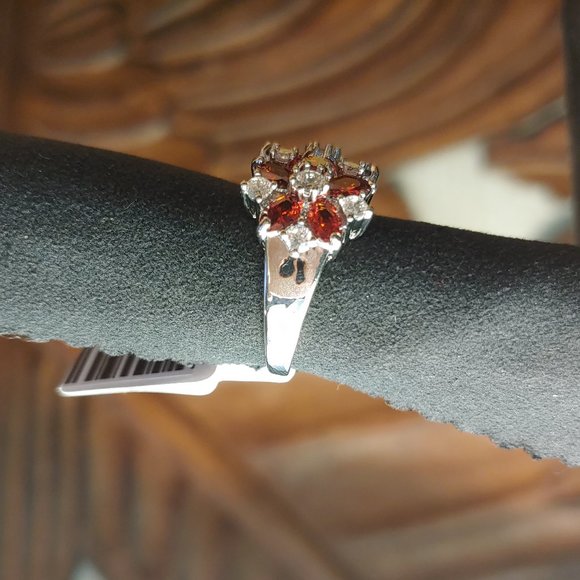 Garnet & White Sapphire Flowers Cocktail Ring - Picture 6 of 16